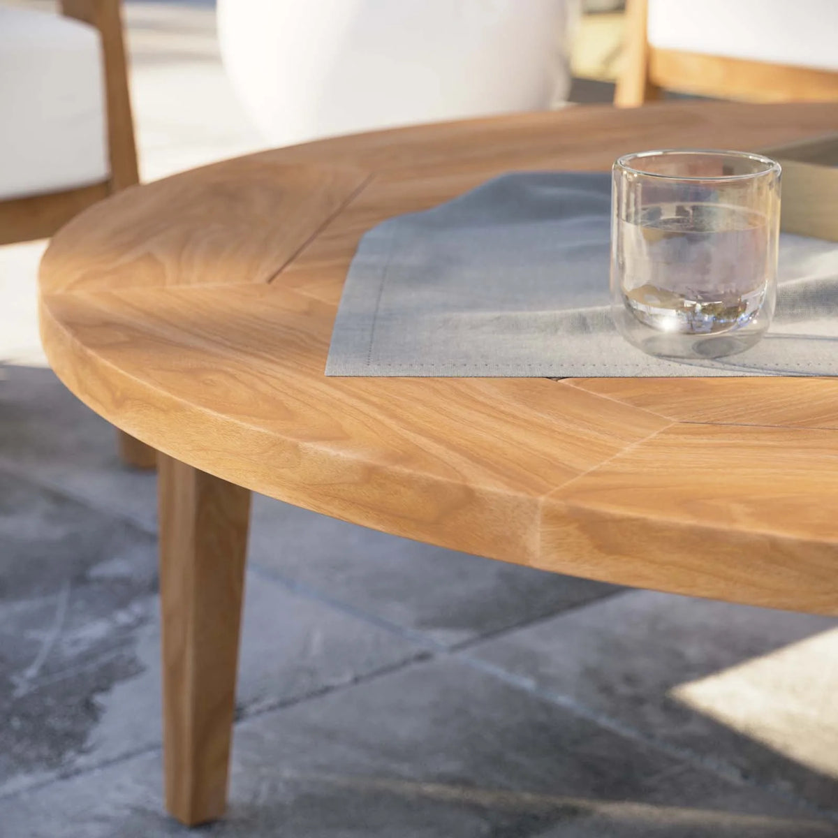 Round Teak Wood Coffee Table J103441