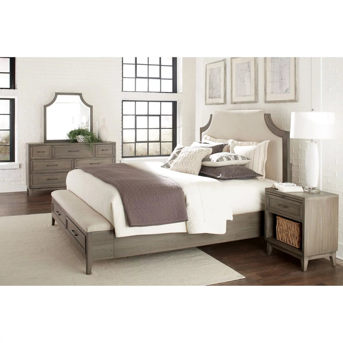 Upholstered Storage Bed R301