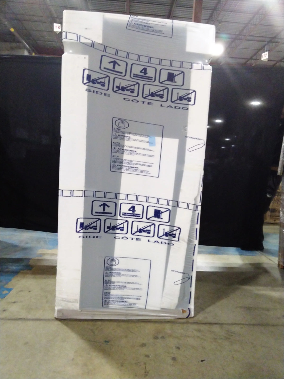 30 In. 20.0 Cu. Ft. Stainless Steel Top Freezer Refrigerator M1167