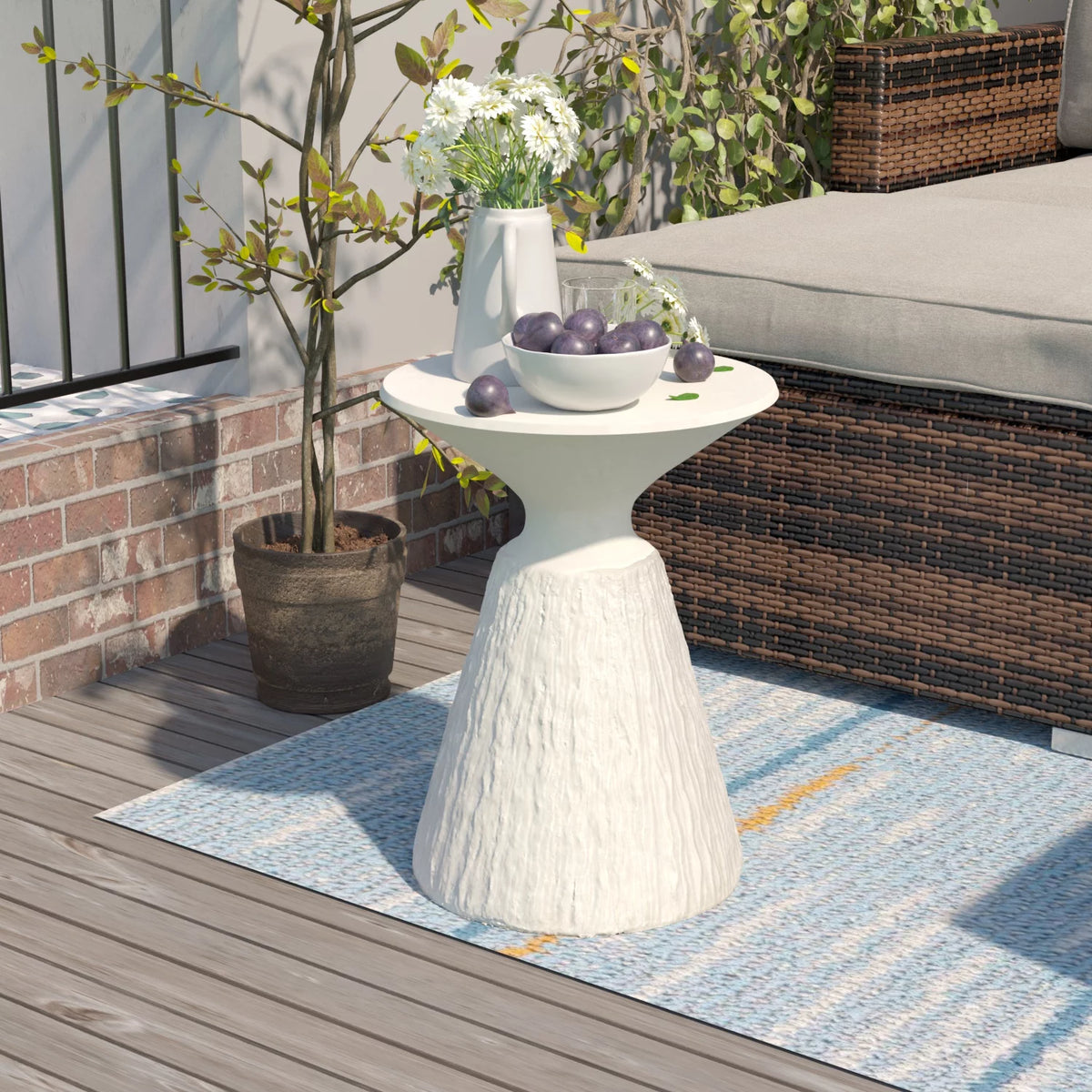 White Round Concrete Side Table T22492
