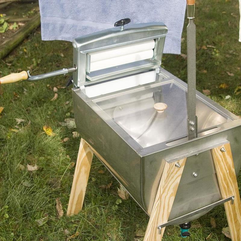 15 Gallon Laundry Agitator Hand Washer Tub and Wringer with Wooden Legs H8737