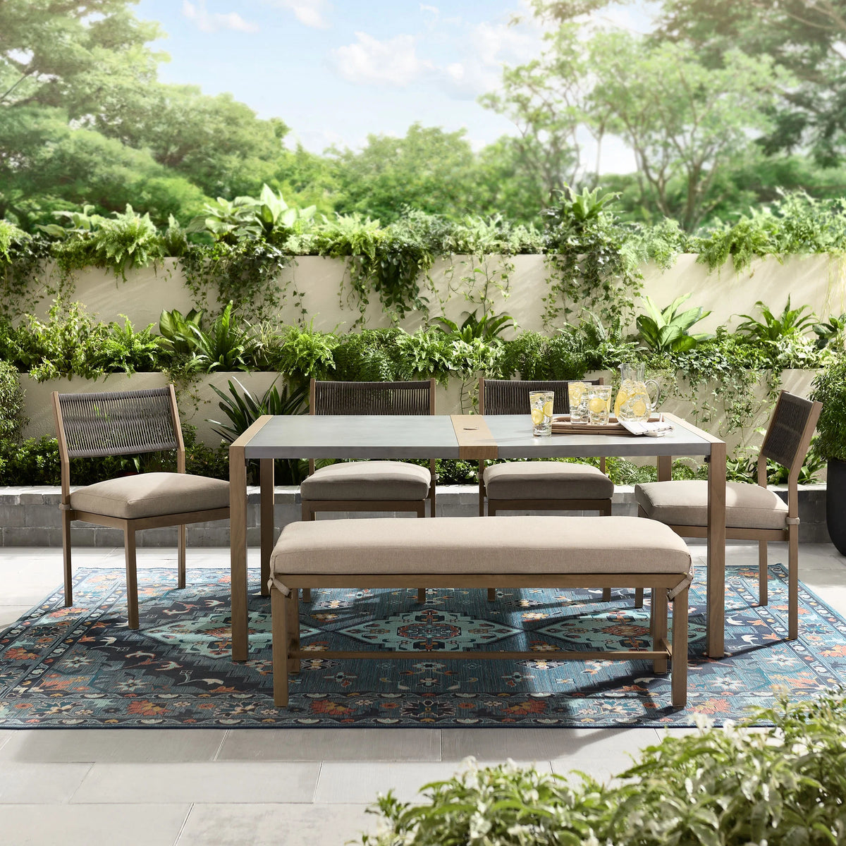 6-Piece Steel Outdoor Dining Set with Cushions E716967
