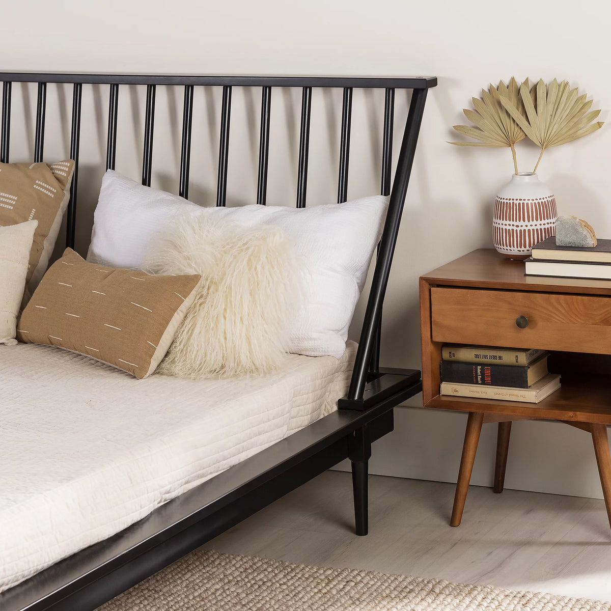 Queen Size Solid Wood Platform Bed X243