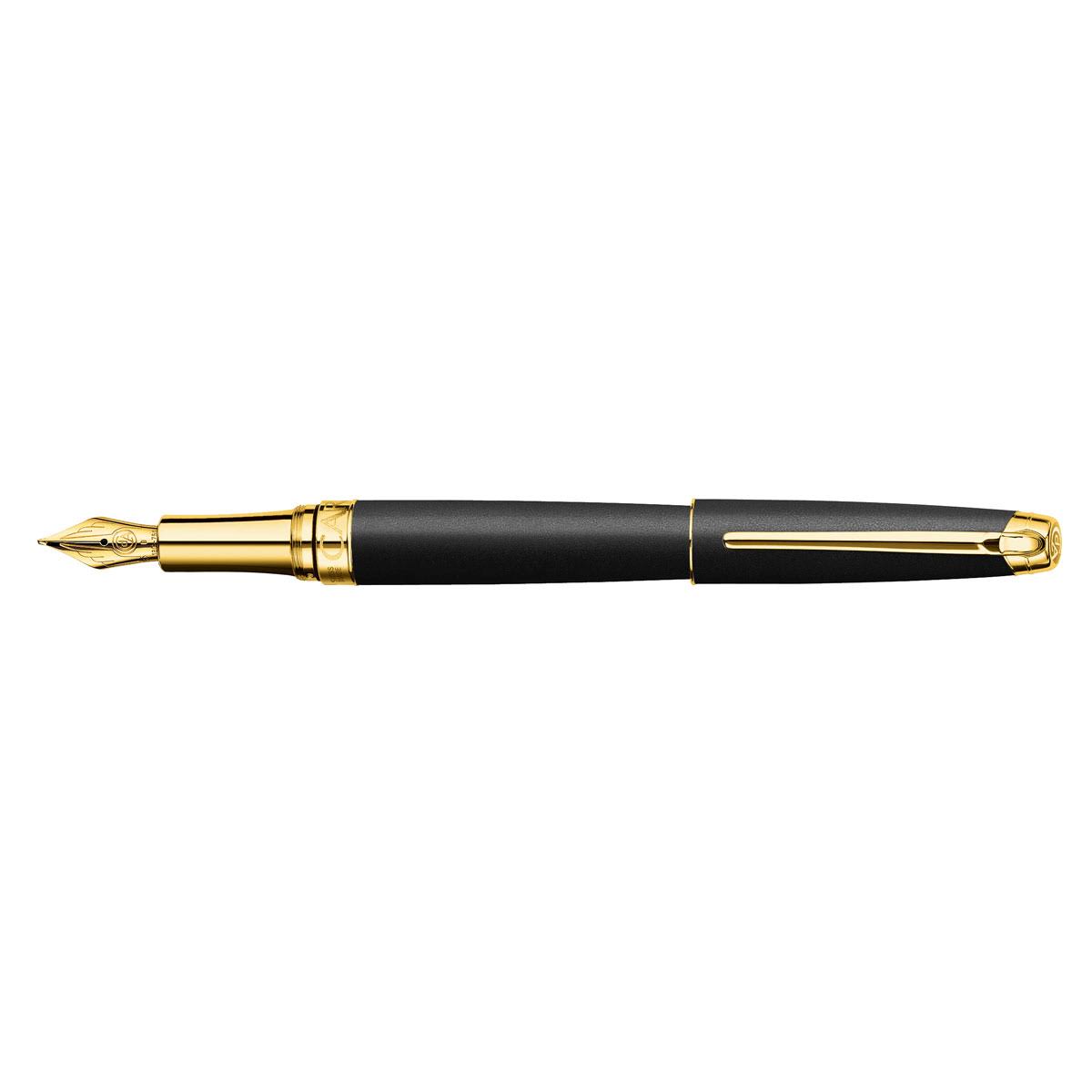 Black Lacquered Gold Plated Fountain Pen E780830