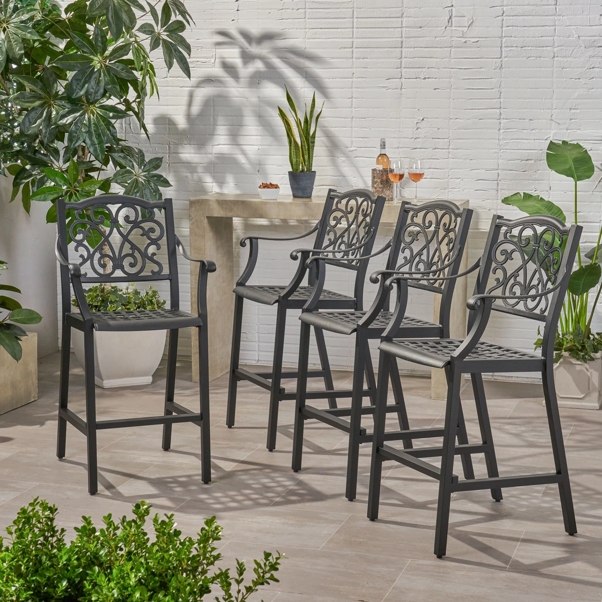 Set of 4 Aluminum Barstools N965