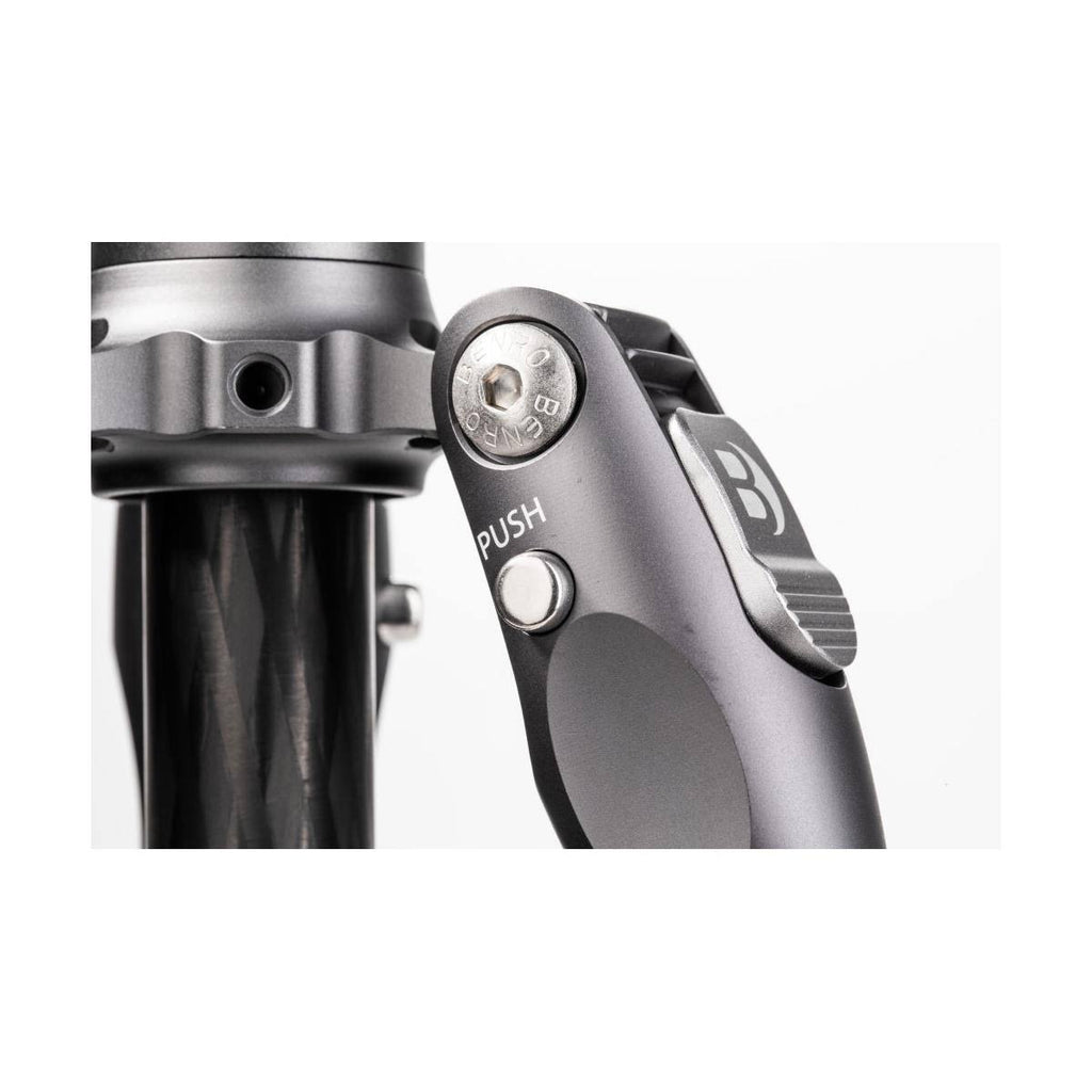 Carbon Fiber Travel Tripod with VX20 Head K84052