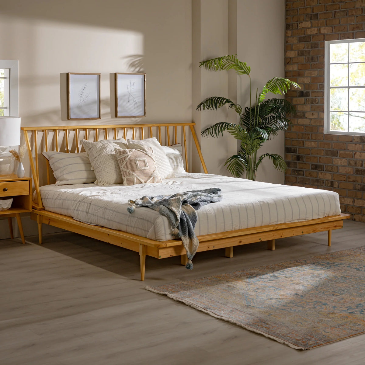 Queen Size Solid Wood Platform Bed X243