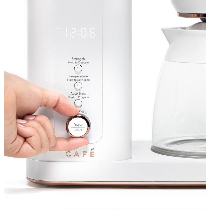 Matte White 10 Cup Drip Coffee Maker with Glass Carafe D104