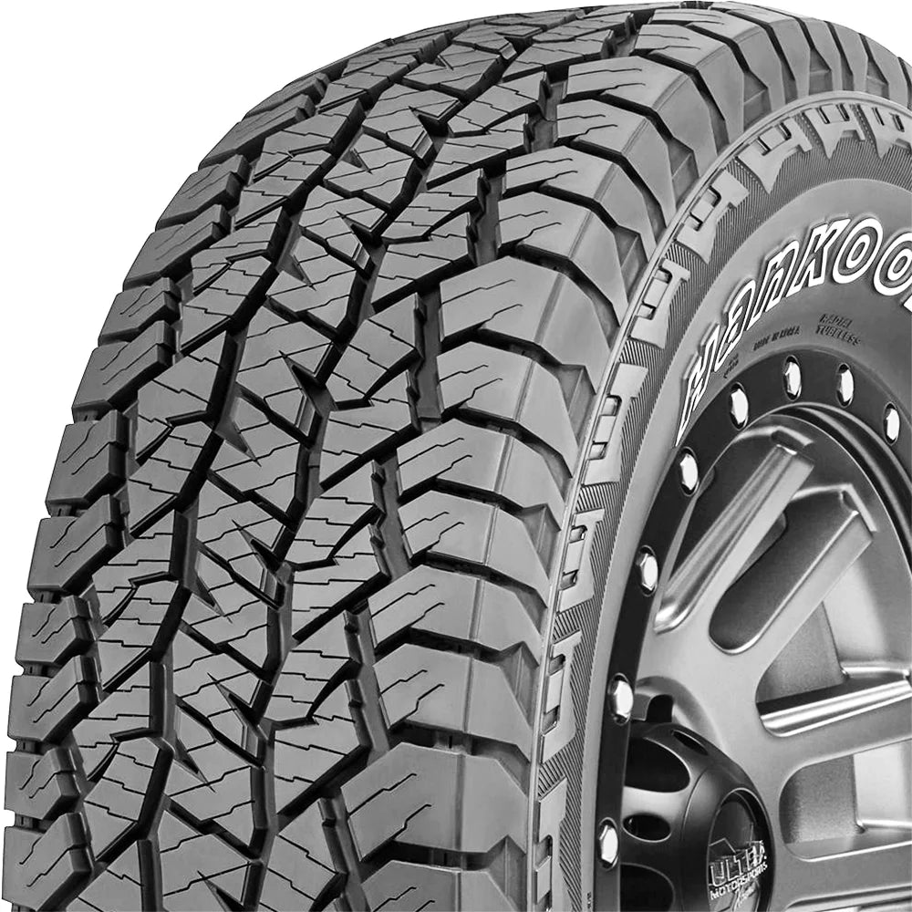 Set of 4 235/65R17 104T All Terrain Tires U696193