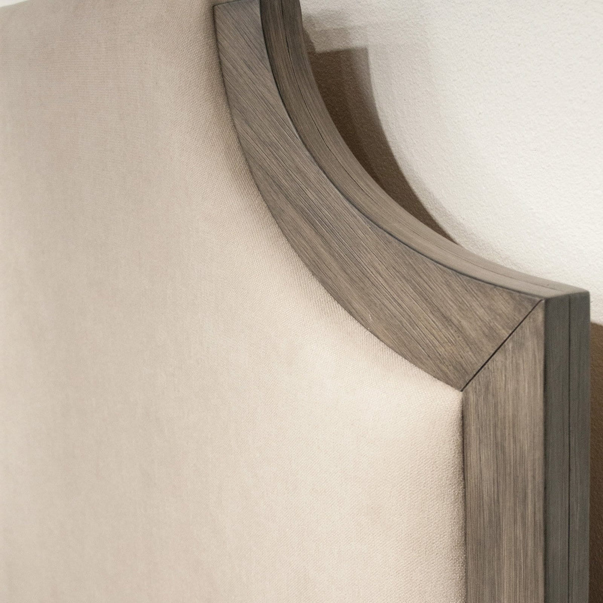 Upholstered Storage Bed R301