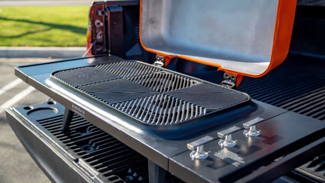 3 Burner Propane Gas Grill and Stand O191303