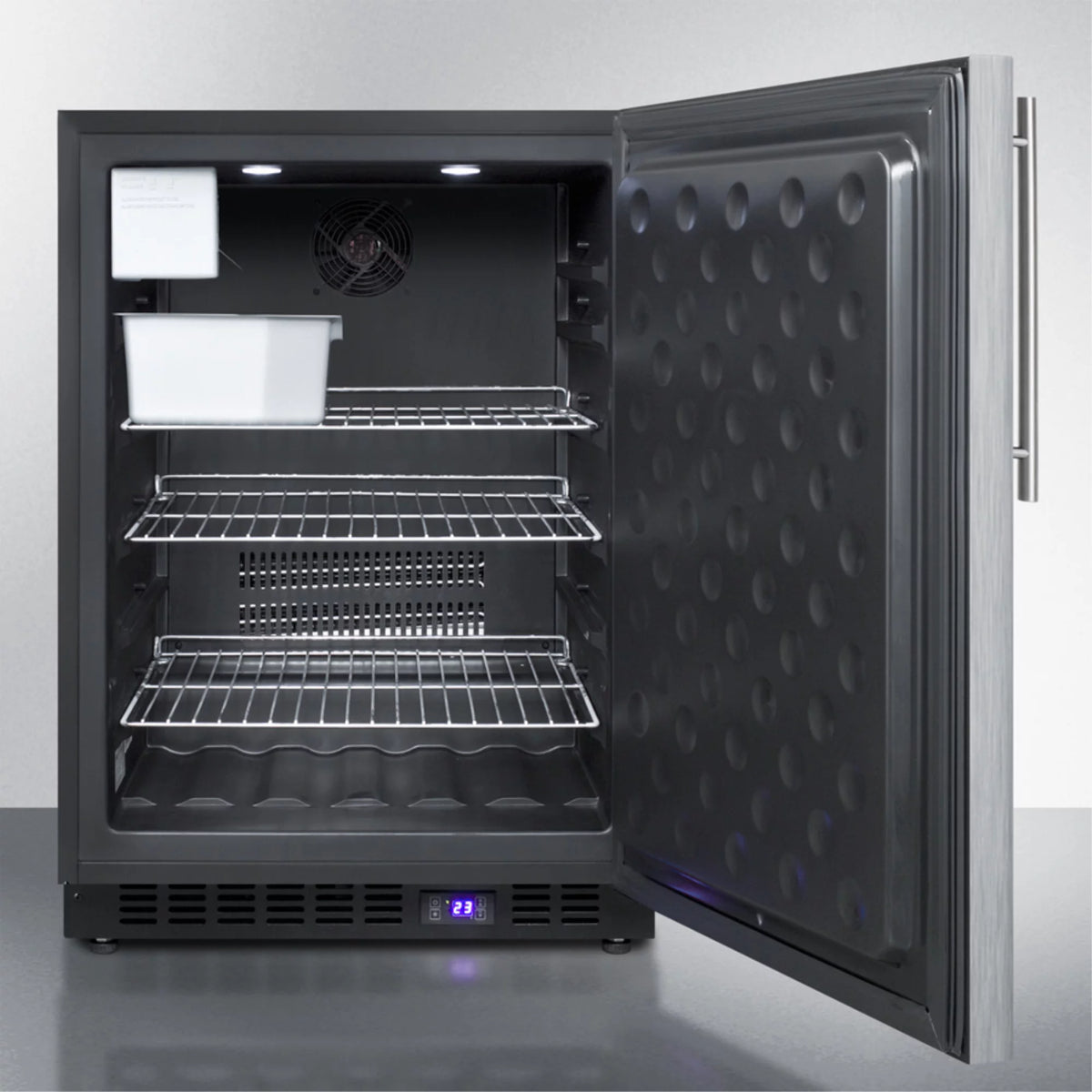 Built-in Undercounter All-Freezer with Icemaker Z902