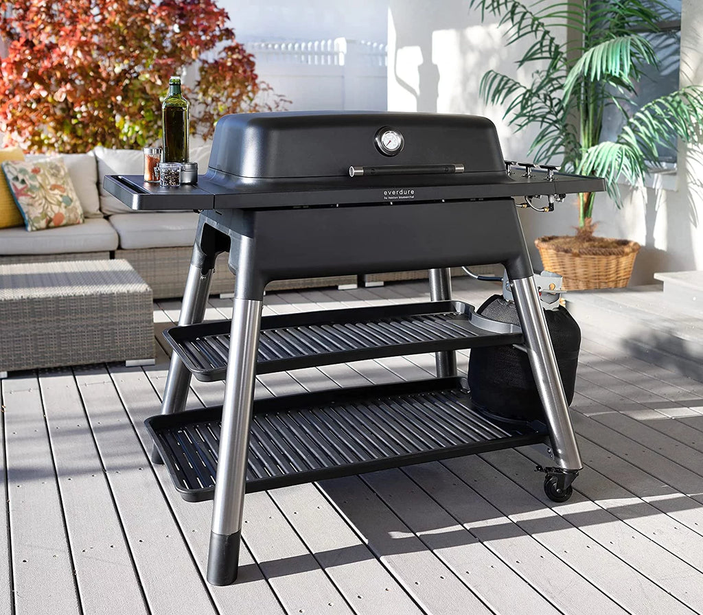 3 Burner Propane Gas Grill and Stand O191303