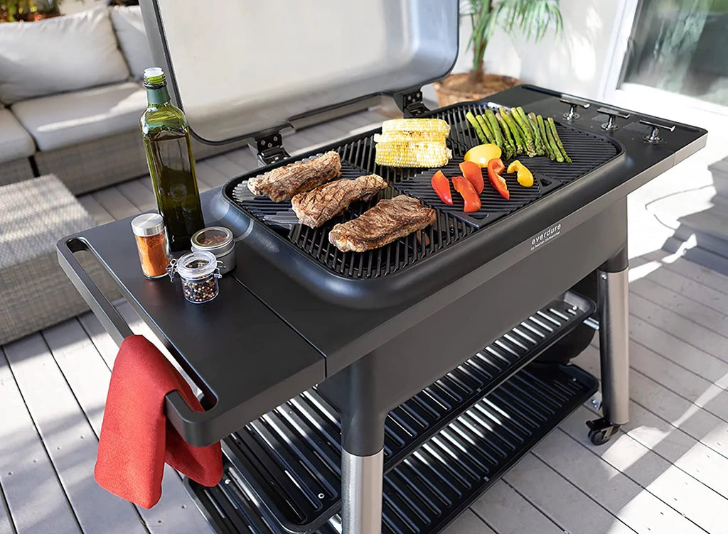 3 Burner Propane Gas Grill and Stand O191303
